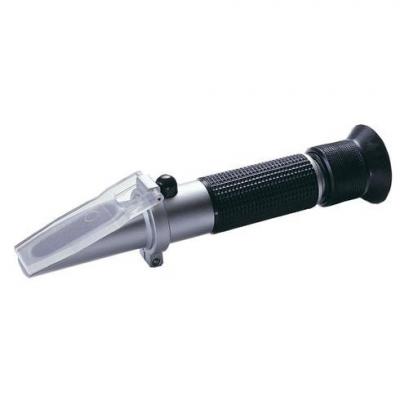 Refractometer